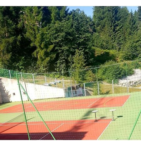 Marilleva 1400 Tra Sport E Natura Екстер'єр фото